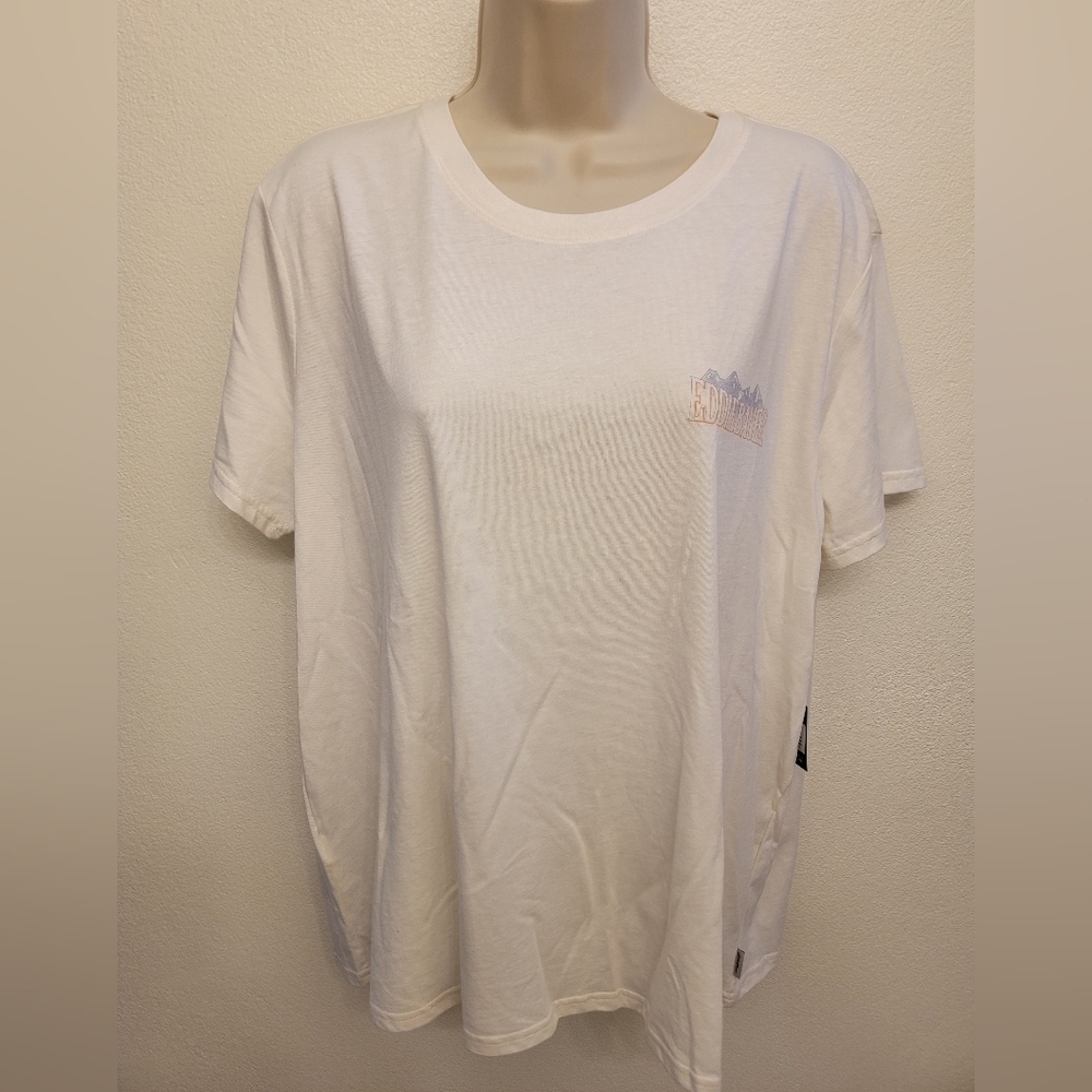 NWT Eddie Bauer Ladies Graphic Short Sleeve T-Shirt